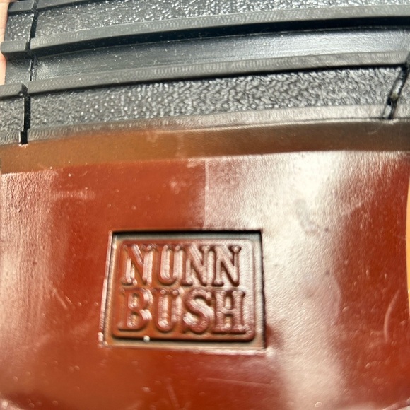 Nunn Bush Black Leather Oxfords- size 10 1/2 M - worn once or twice - Picture 10 of 14